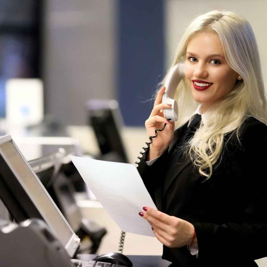 Receptionist